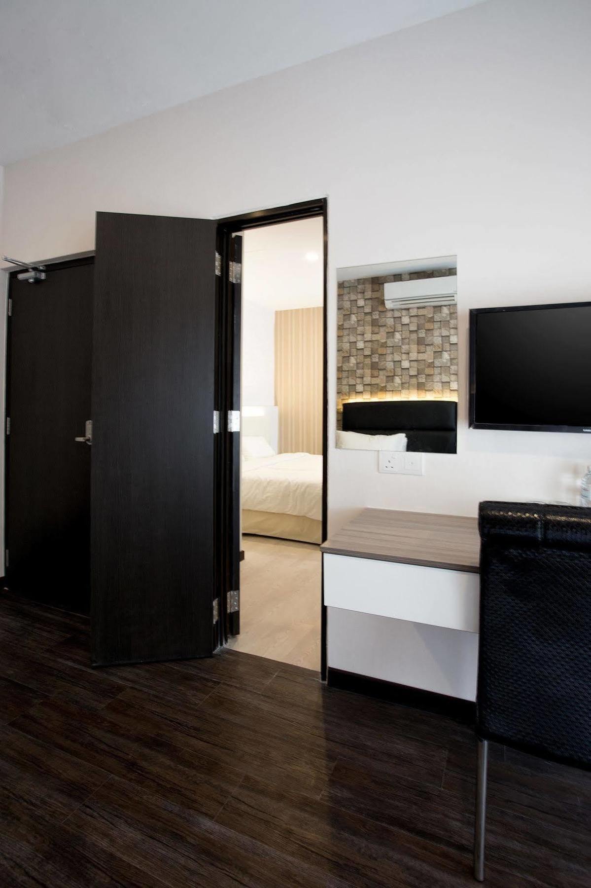 เกอร์นีย์ ลอดจ์ Hotel จอร์จทาวน์ ภายนอก รูปภาพ